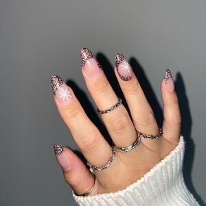 Reflective Glitter Reusable Press-On Nails with Prep Kit